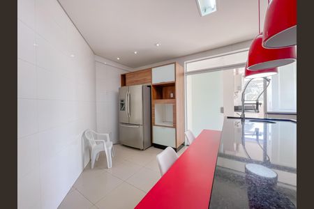 Apartamento à venda com 456m², 4 quartos e 6 vagasCozinha