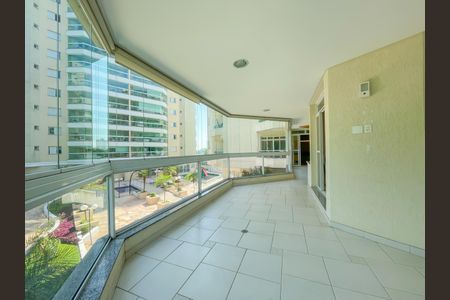 Apartamento à venda com 456m², 4 quartos e 6 vagasSacada