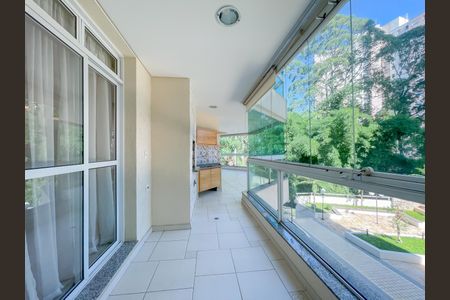 Apartamento à venda com 456m², 4 quartos e 6 vagasSacada