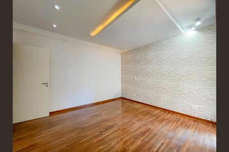 Apartamento à venda com 456m², 4 quartos e 6 vagasSuíte 2