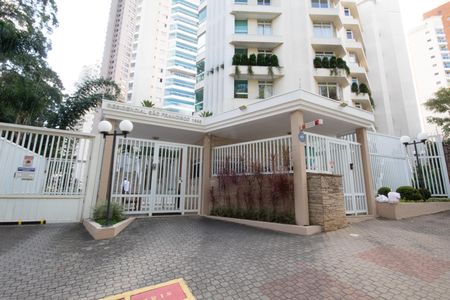 Apartamento à venda com 456m², 4 quartos e 6 vagasFachada
