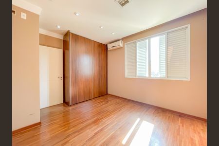 Apartamento à venda com 456m², 4 quartos e 6 vagasSuíte 4