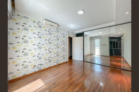 Apartamento à venda com 456m², 4 quartos e 6 vagasSuíte 3