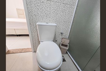 Apartamento para alugar com 86m², 2 quartos e sem vagaBanheiro