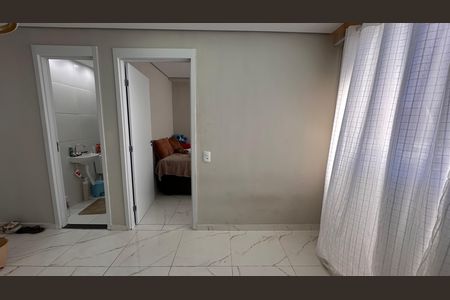 Apartamento para alugar com 32m², 2 quartos e sem vaga