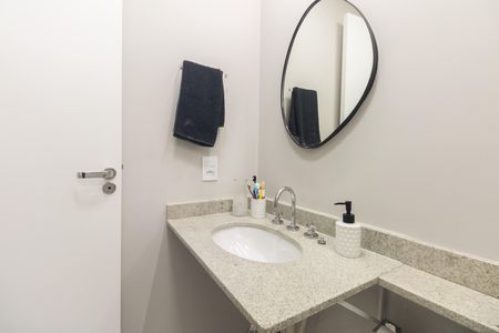 Apartamento para alugar com 68m², 2 quartos e 1 vaga Apartamento para alugar com 68m², 2 quartos e 1 vagaBanheiro Social