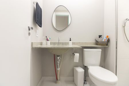 Apartamento para alugar com 68m², 2 quartos e 1 vaga Apartamento para alugar com 68m², 2 quartos e 1 vagaBanheiro Social