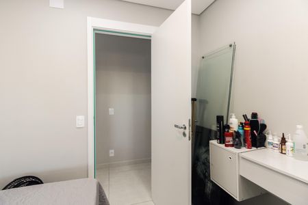 Apartamento para alugar com 68m², 2 quartos e 1 vaga Apartamento para alugar com 68m², 2 quartos e 1 vagaQuarto