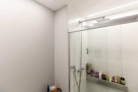 Apartamento para alugar com 68m², 2 quartos e 1 vaga Apartamento para alugar com 68m², 2 quartos e 1 vagaBanheiro Suíte