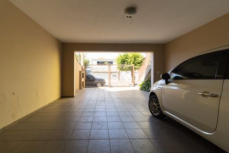 Casa à venda com 100m², 3 quartos e 4 vagasGaragem 