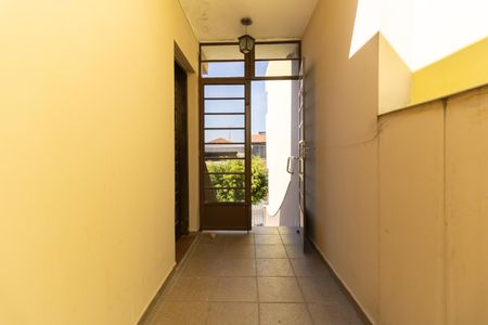 Casa à venda com 100m², 3 quartos e 4 vagasEntrada 