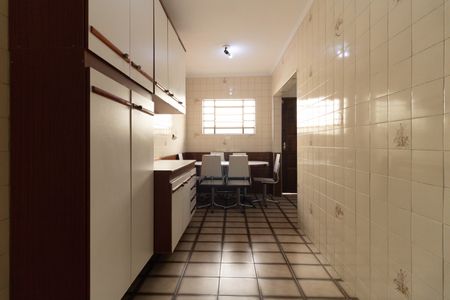 Casa à venda com 100m², 3 quartos e 4 vagasCozinha 