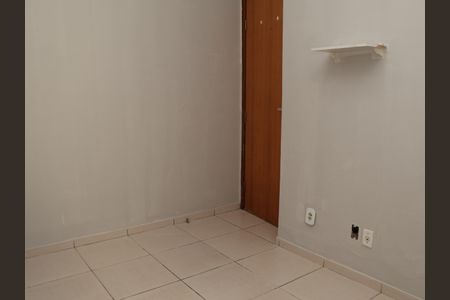 Quarto  de apartamento para alugar com 1 quarto, 37m² em Setor Negrão de Lima, Goiânia