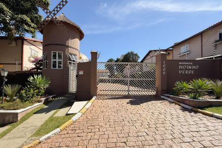 Casa de condomínio para alugar com 72m², 2 quartos e 2 vagasFachada e portaria