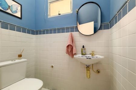 Casa de condomínio para alugar com 72m², 2 quartos e 2 vagasLavabo