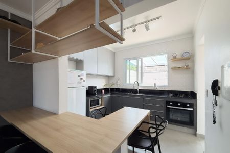 Cozinha de casa de condomínio para alugar com 2 quartos, 72m² em Vila Boa Esperanca, Valinhos