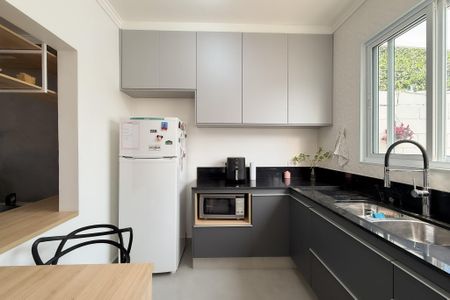 Cozinha de casa de condomínio para alugar com 2 quartos, 72m² em Vila Boa Esperanca, Valinhos