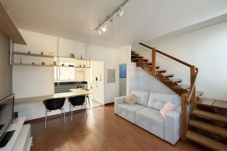 Casa de condomínio para alugar com 72m², 2 quartos e 2 vagasSala