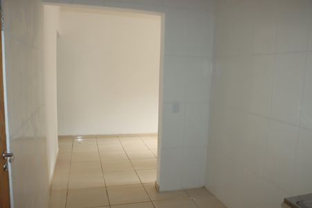 Casa de condomínio para alugar com 77m², 3 quartos e 2 vagasCozinha