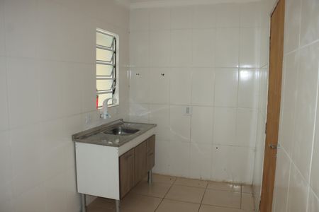 Casa de condomínio para alugar com 77m², 3 quartos e 2 vagasCozinha