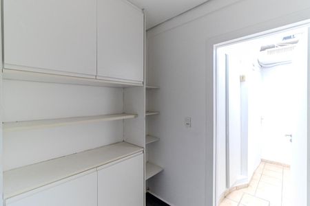 Corredor de casa à venda com 4 quartos, 180m² em Higienópolis, São Paulo