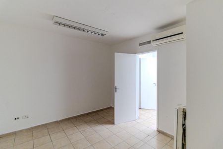 Casa à venda com 180m², 4 quartos e 2 vagas Casa à venda com 180m², 4 quartos e 2 vagasQuarto 1