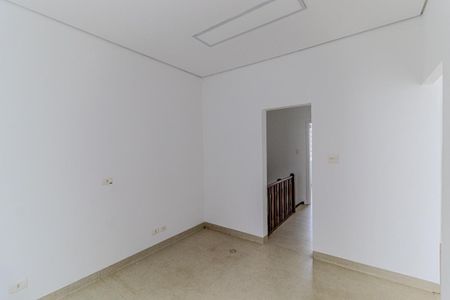 Casa à venda com 180m², 4 quartos e 2 vagas Casa à venda com 180m², 4 quartos e 2 vagasQuarto 2