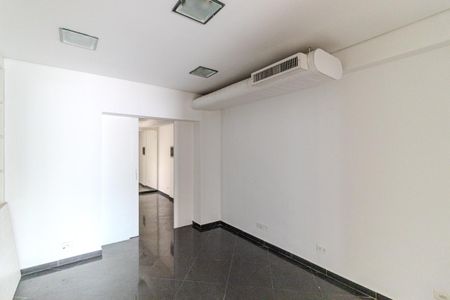 Sala 3 de casa à venda com 4 quartos, 180m² em Higienópolis, São Paulo