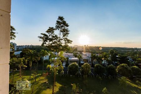 Apartamento para alugar com 220m², 3 quartos e 3 vagasVista