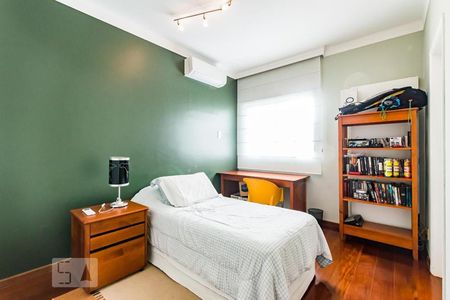 Apartamento para alugar com 220m², 3 quartos e 3 vagasSuíte 2