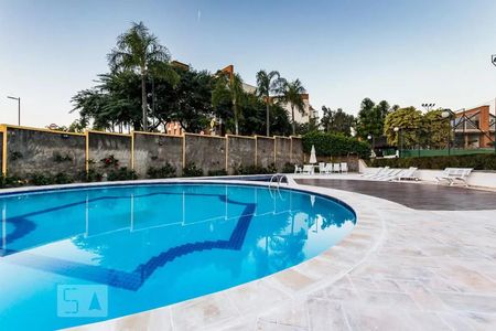 Apartamento para alugar com 220m², 3 quartos e 3 vagasPiscina