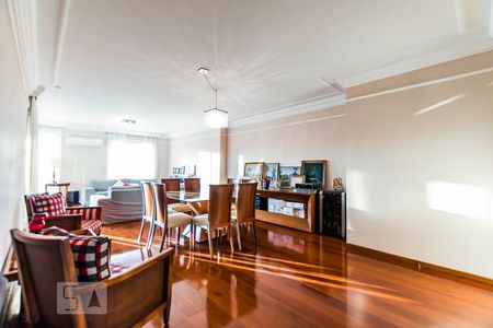 Sala de apartamento à venda com 3 quartos, 220m² em Fazenda São Quirino, Campinas