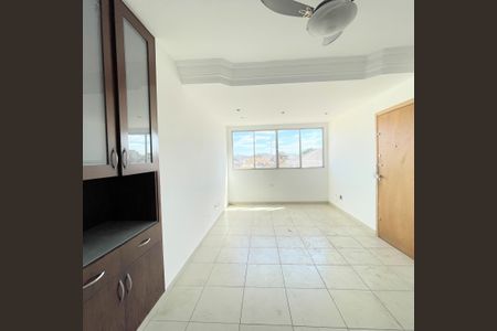 Apartamento à venda com 165m², 4 quartos e 2 vagasSala