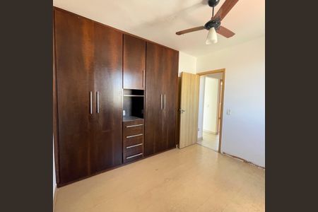 Apartamento à venda com 165m², 4 quartos e 2 vagasQuarto 01 suíte