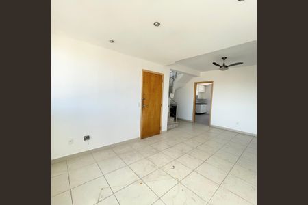 Apartamento à venda com 165m², 4 quartos e 2 vagasSala