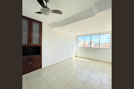 Apartamento à venda com 165m², 4 quartos e 2 vagasSala