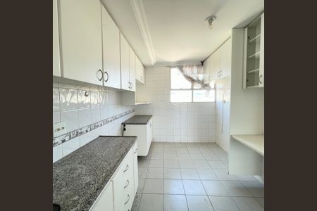 Apartamento à venda com 165m², 4 quartos e 2 vagasCozinha
