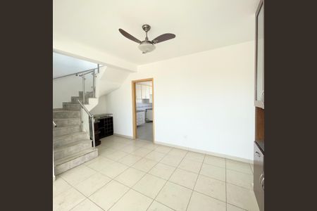 Apartamento à venda com 165m², 4 quartos e 2 vagasSala