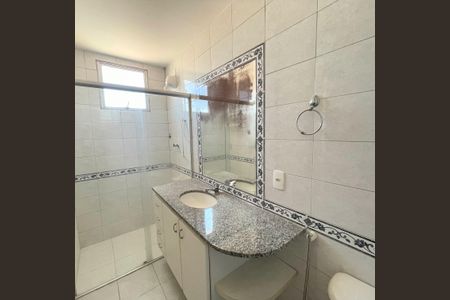 Apartamento à venda com 165m², 4 quartos e 2 vagasBanheiro suíte
