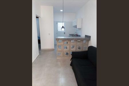 Sala de casa de condomínio para alugar com 2 quartos, 40m² em Jardim Imperial, Aparecida de Goiânia