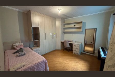 Casa para alugar com 178m², 3 quartos e 4 vagas Casa para alugar com 178m², 3 quartos e 4 vagasQuarto 1