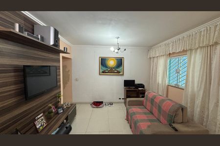 Casa para alugar com 178m², 3 quartos e 4 vagas Casa para alugar com 178m², 3 quartos e 4 vagasSala