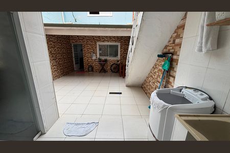 Casa para alugar com 178m², 3 quartos e 4 vagas Casa para alugar com 178m², 3 quartos e 4 vagasQuintal - Area de Serviço