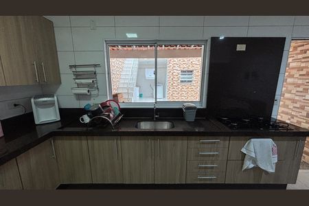Casa para alugar com 178m², 3 quartos e 4 vagas Casa para alugar com 178m², 3 quartos e 4 vagasCozinha