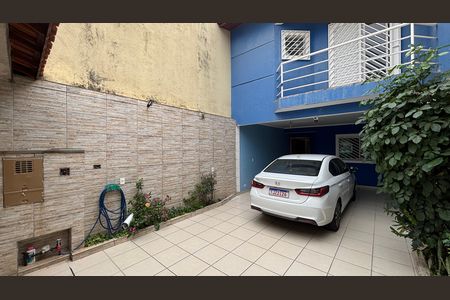 Casa para alugar com 178m², 3 quartos e 4 vagas Casa para alugar com 178m², 3 quartos e 4 vagasGaragem