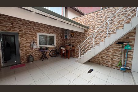 Casa para alugar com 178m², 3 quartos e 4 vagas Casa para alugar com 178m², 3 quartos e 4 vagasQuintal - Area de Serviço