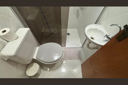 Casa para alugar com 178m², 3 quartos e 4 vagas Casa para alugar com 178m², 3 quartos e 4 vagasBanheiro