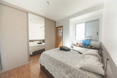 Apartamento para alugar com 68m², 2 quartos e 2 vagassuite 