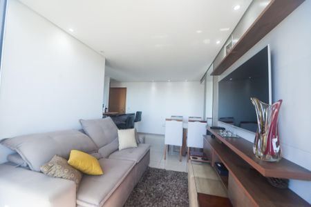 Apartamento para alugar com 68m², 2 quartos e 2 vagassala
