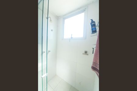 Apartamento para alugar com 68m², 2 quartos e 2 vagasBanheiro suite 